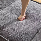 Divano componibile a 3 posti a L senza struttura in ciniglia grigio con braccioli quadrati e pouf, larghezza 110 pollici